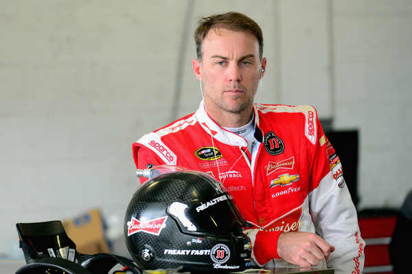 Kevin Harvick isn't here for mind games - he's here for his second title.