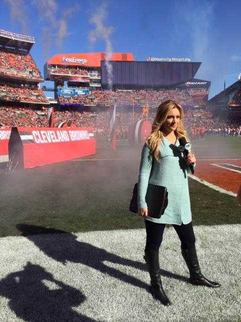 Danielle Trotta reported from the sidelines for the Arizona at Cleveland game in 2015, marking her NFL on FOX debut.