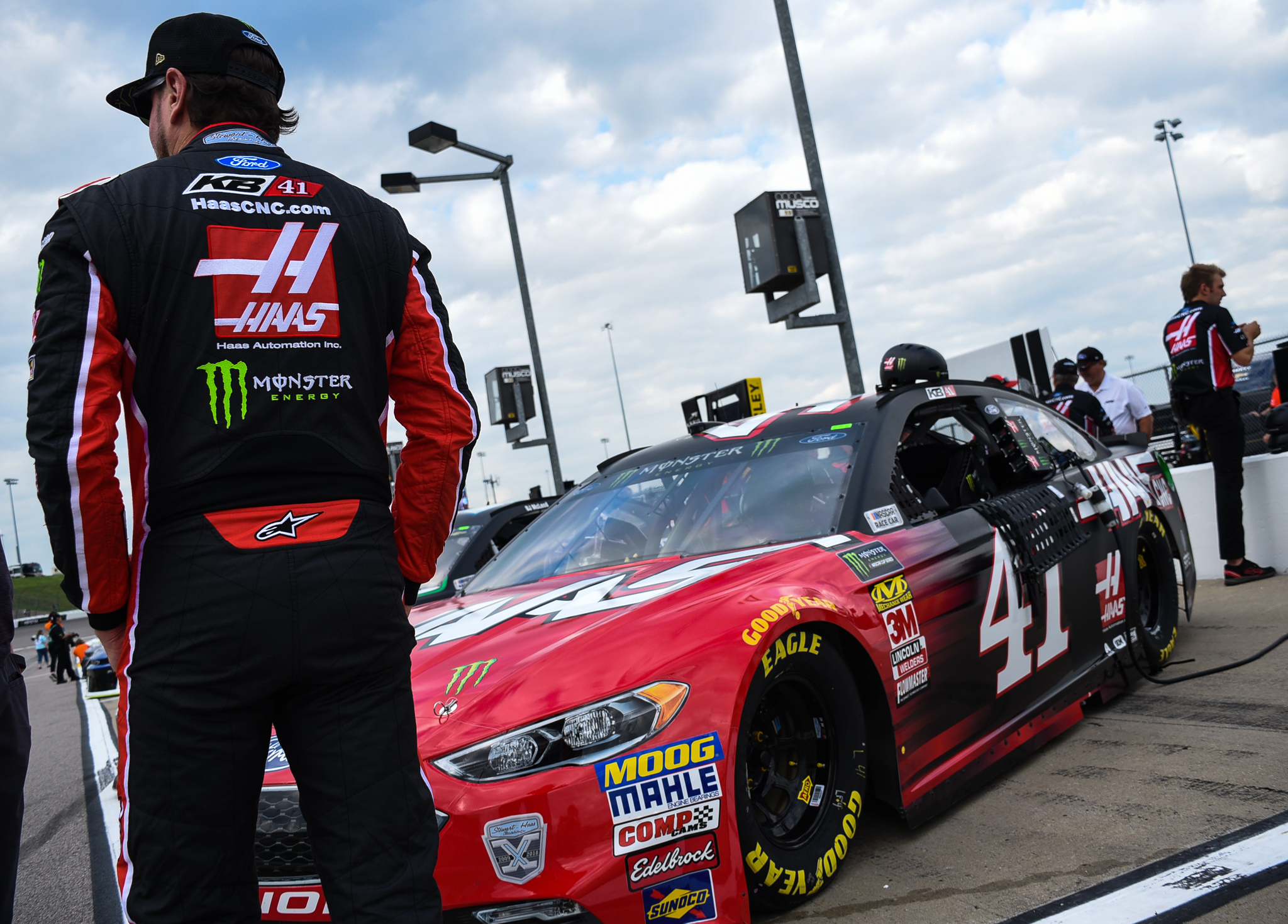 Can Kurt Busch hold on for a Playoffs spot in today's Hollywood Casino 400 at Kansas? (Photo Credit: Jeremy Thompson)