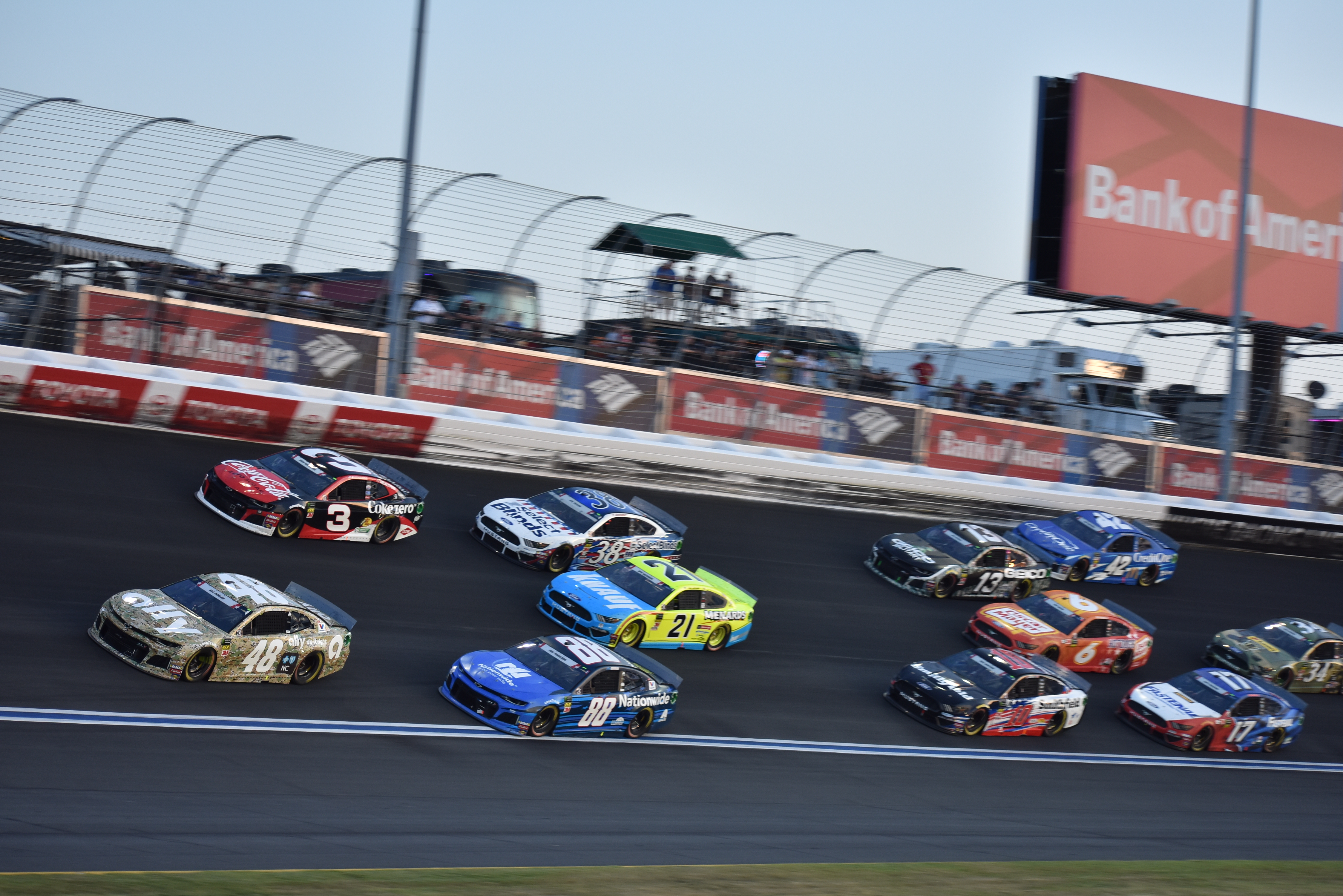 Low horsepower but three wide action, as seen at Charlotte. (Photo Credit: Andrew Fuller/TPF)