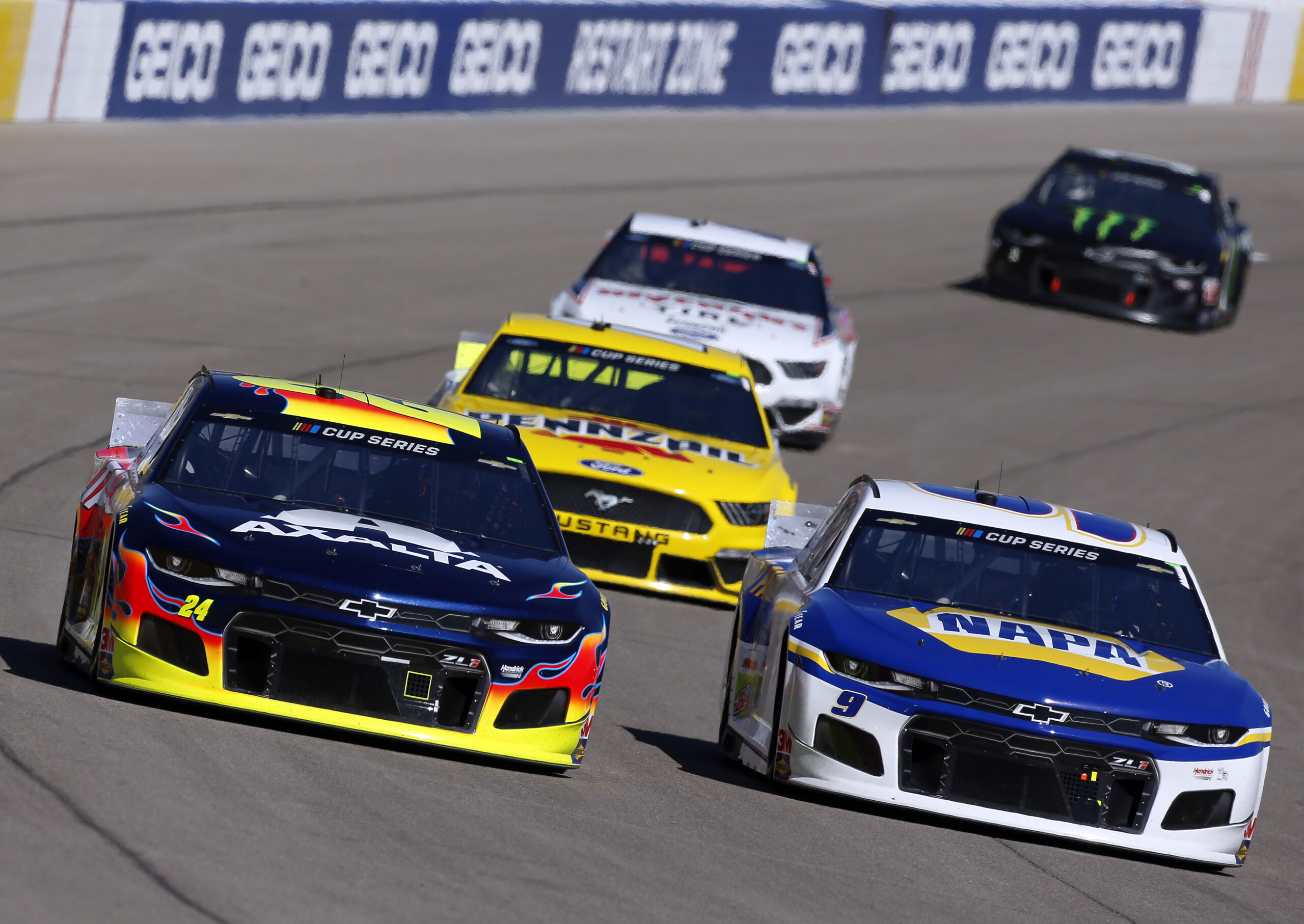 By golly, manufacturer parity in a NASCAR Cup Series race! (Photo Credit: Jonathan Ferrey/Getty Images)