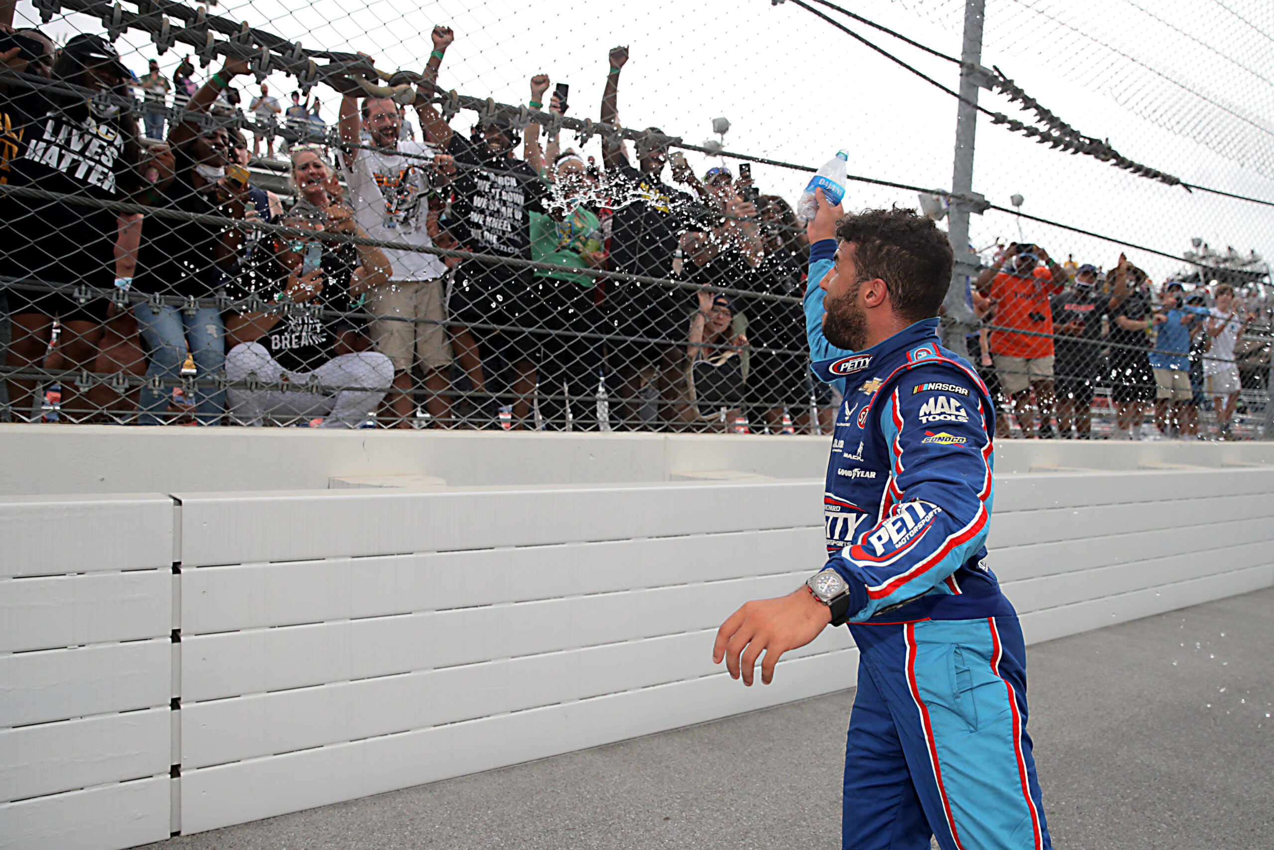 First, could it be Sweet Home(coming) Alabama for Bubba Wallace? (Photo Credit: Chris Graythen/Getty Images)