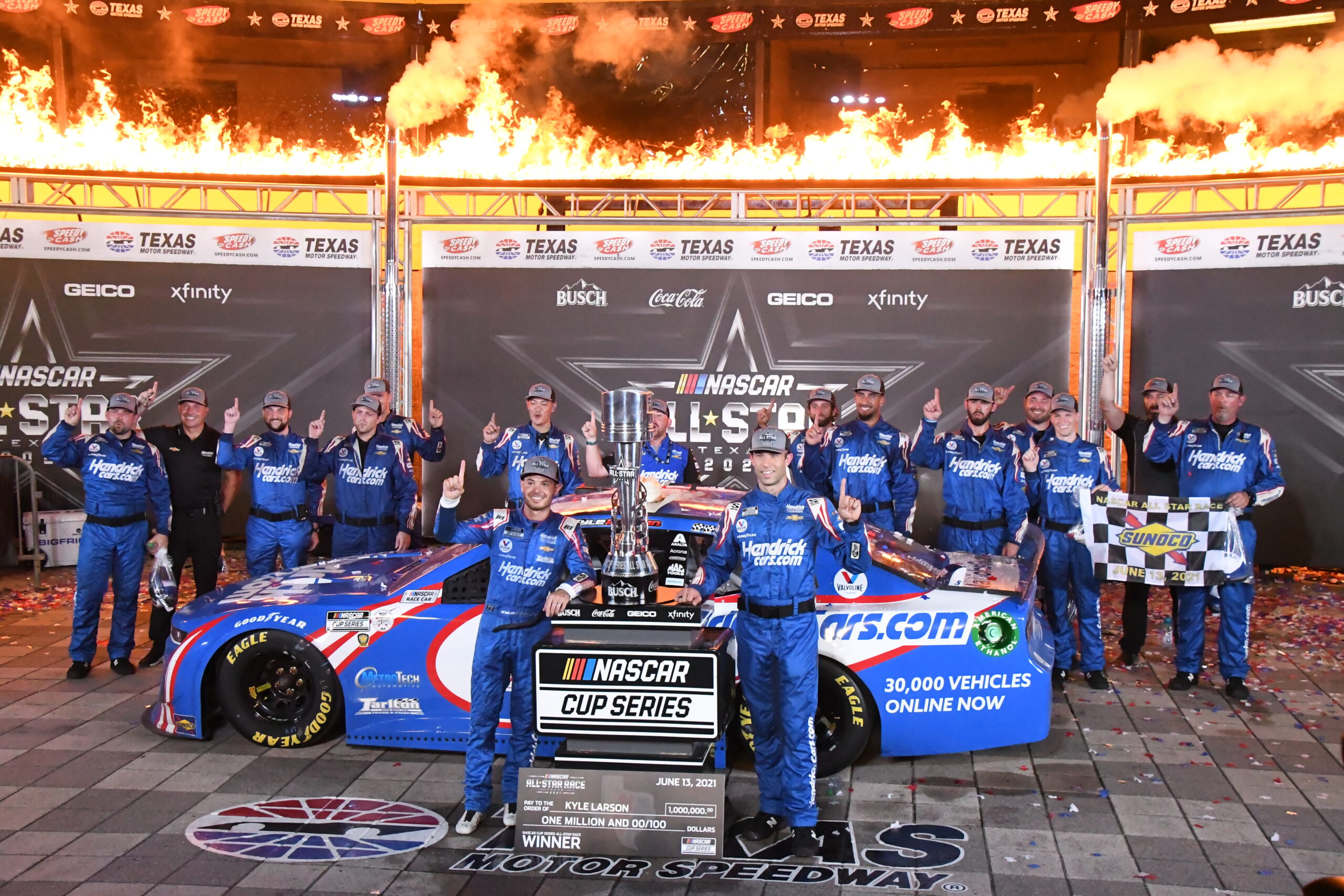 While the competition keeps chipping away, Kyle Larson and his No. 5 team continually send it. (Photo: Sean Folsom/The Podium Finish)