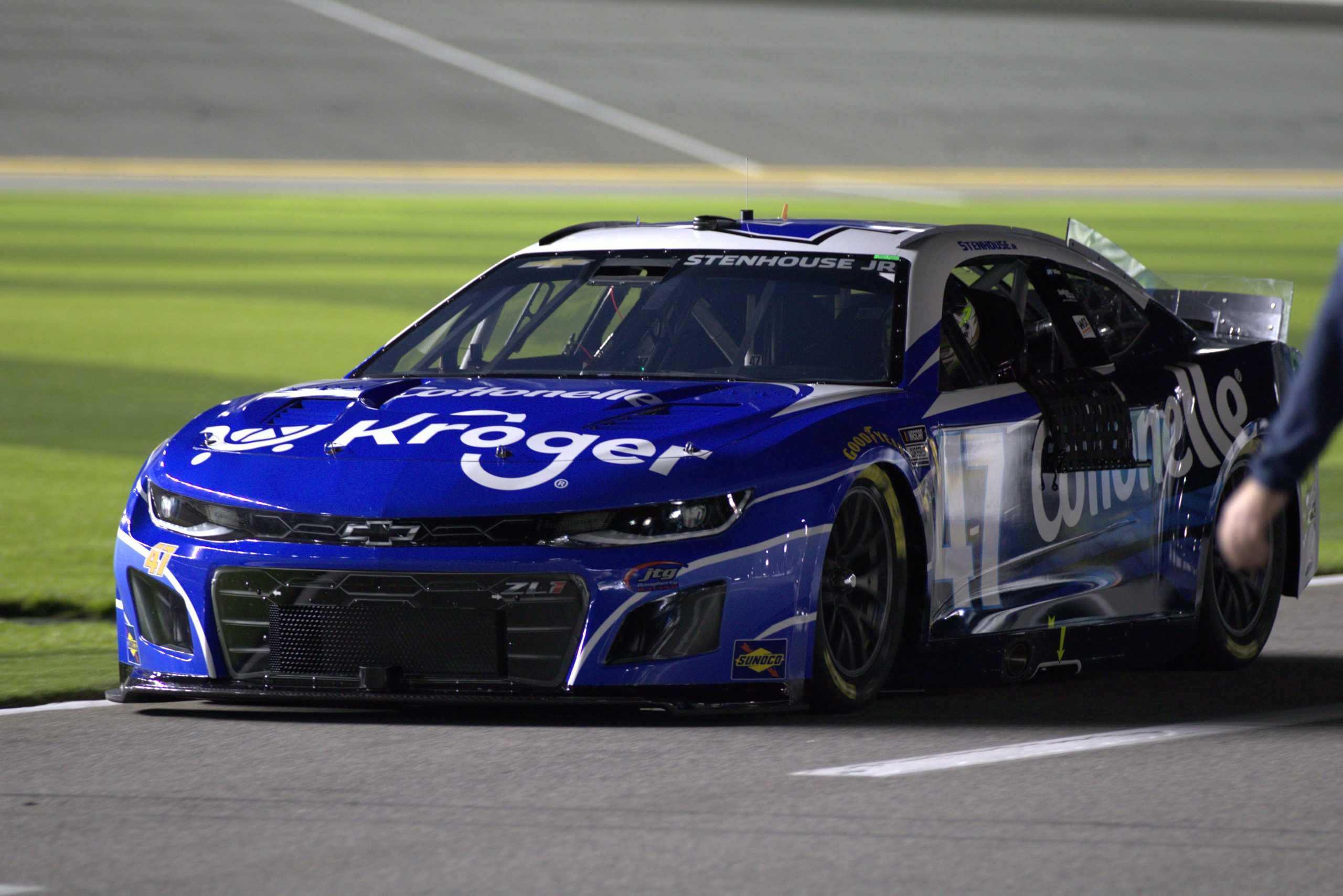Stenhouse made all the right moves in all the right places at Daytona. (Photo: Cornnell Chu | The Podium Finish)