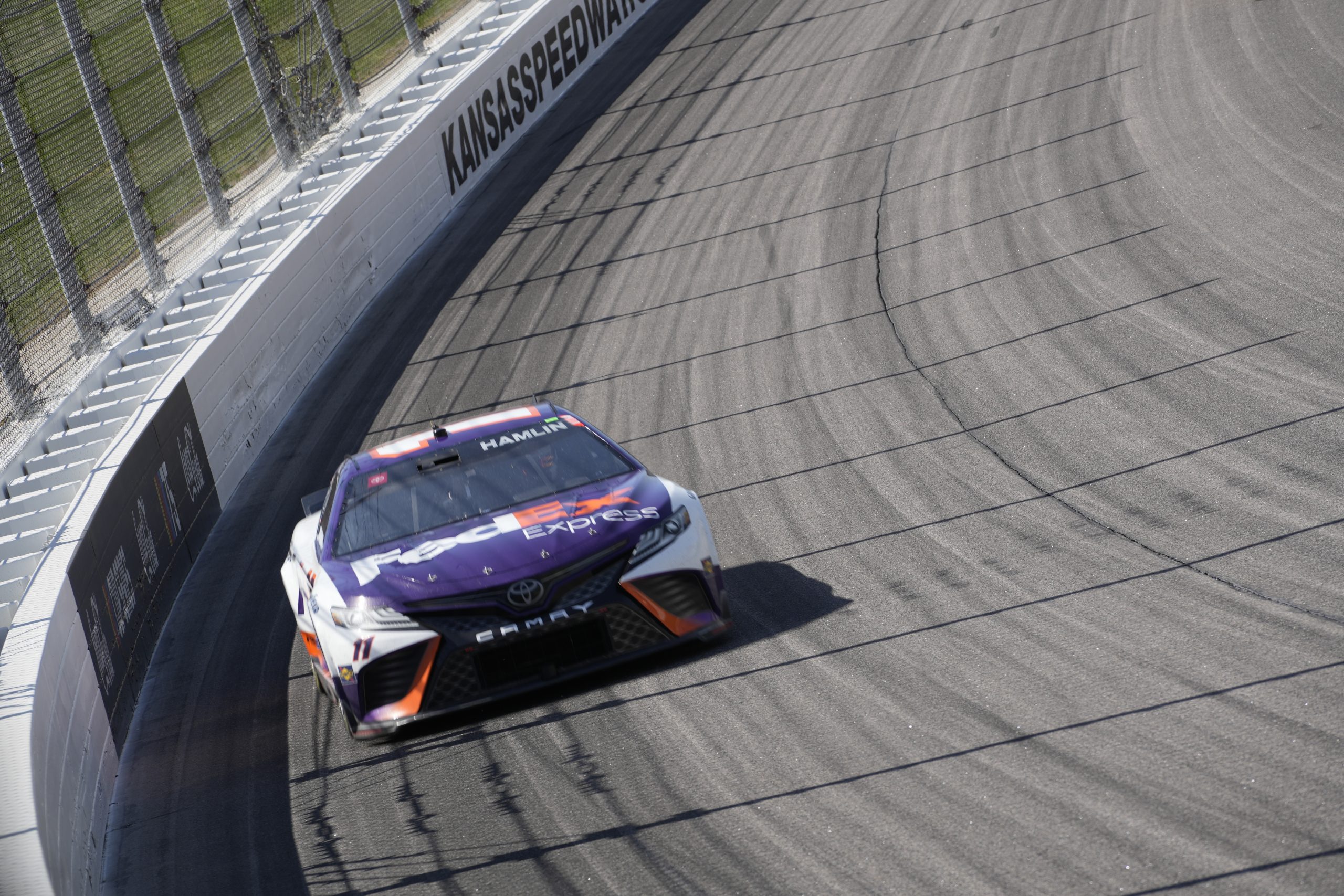 Hamlin's perseverance paid off in an exciting race at Kansas Speedway. (Photo: Christopher Vargas | The Podium Finish)