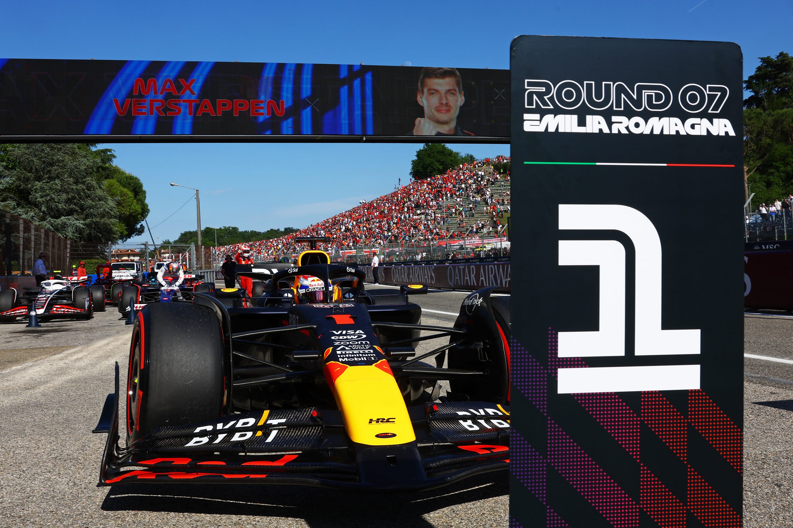 Pole position qualifier Max Verstappen of the Netherlands driving the (1) Oracle Red Bull Racing RB20 stops in parc ferme during qualifying ahead of the F1 Grand Prix of Emilia-Romagna at Autodromo Enzo e Dino Ferrari Circuit on May 18, 2024 in Imola, Italy. (Photo by Mark Thompson/Getty Images)