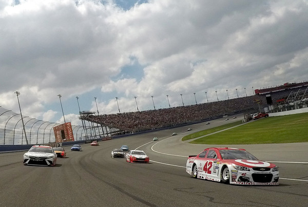 NASCAR's West Coast Swing concludes with the Auto Club 400!