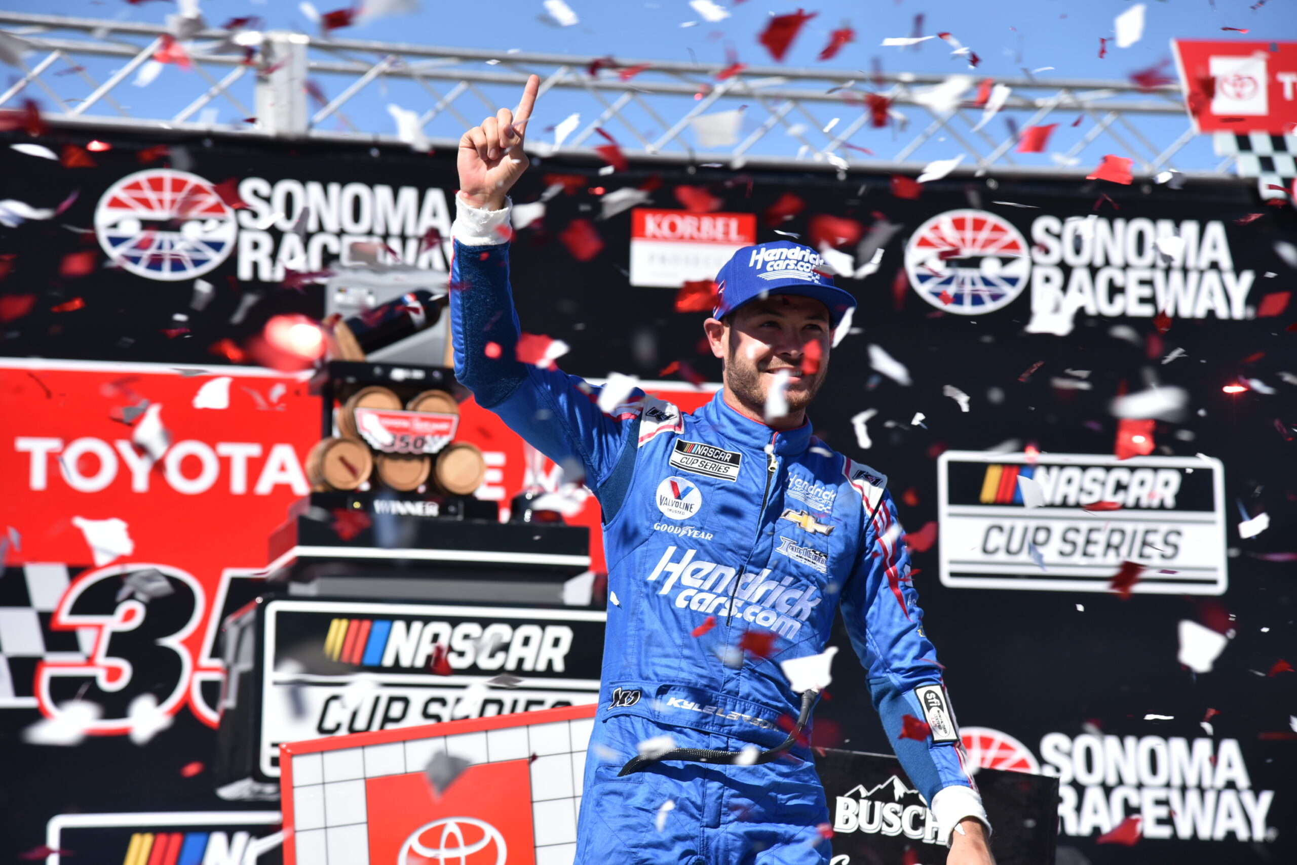 Quickly, Kyle Larson's Sonoma win bolsters his championship bid in 2021. (Photo: Luis Torres/The Podium Finish)