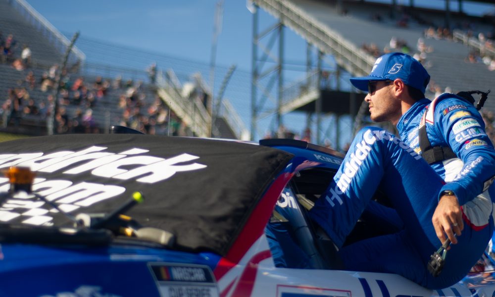 Kyle Larson Prepared for Martinsville Mayhem, Starts 9th