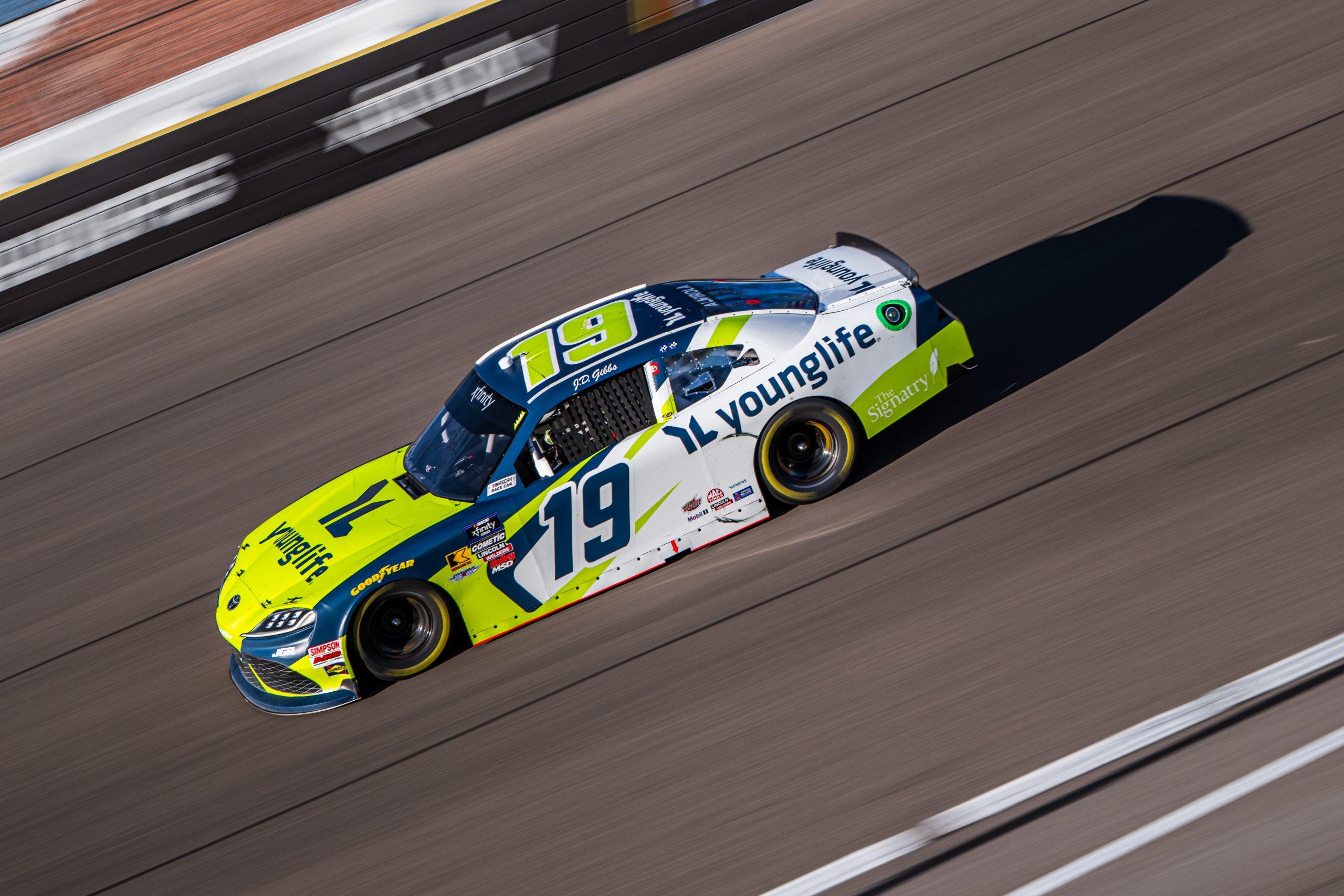 Aric Almirola