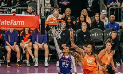 Phoenix Mercury forward DeWanna Bonner (No. 24) attempts to score in the paint against the Connecticut Sun on July 19. (Photo: Adrianna Peralta | The Podium Finish)